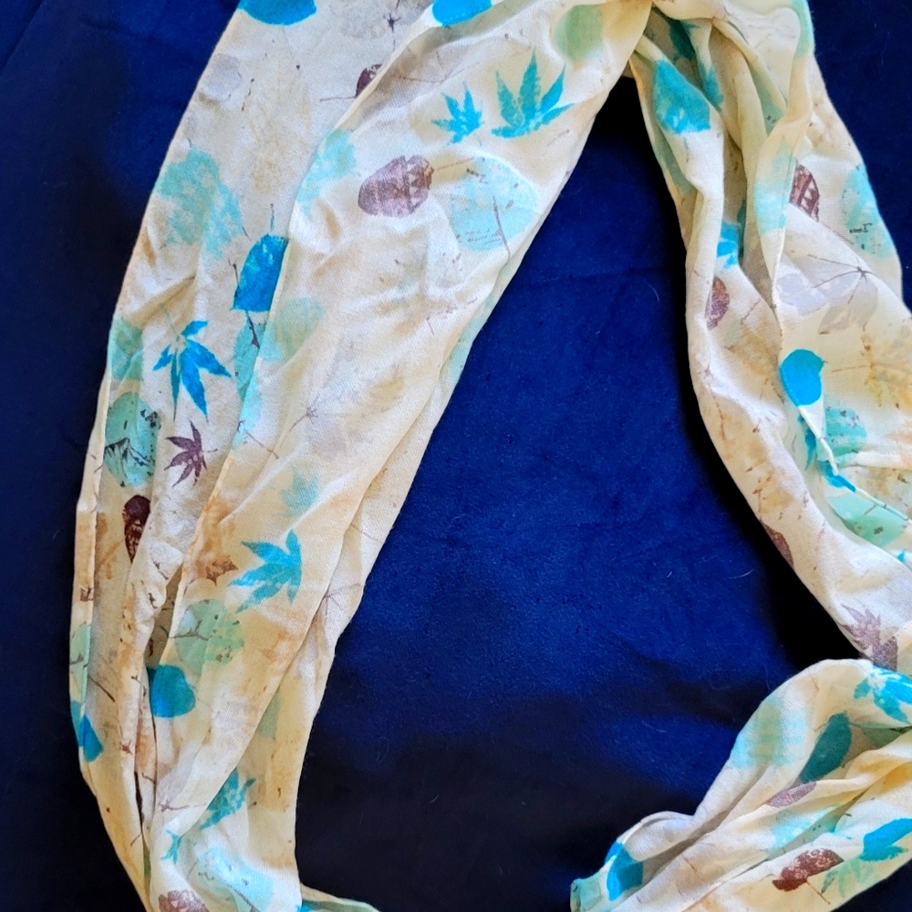 Infinity Scarf - Picture 2 of 4